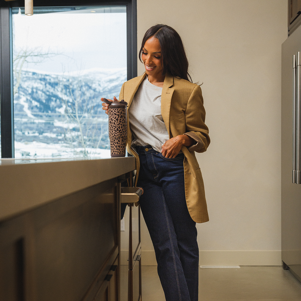 brown-leopard-32oz-946ml-i0 Ease32-BrownLeopard-WPI-9.png